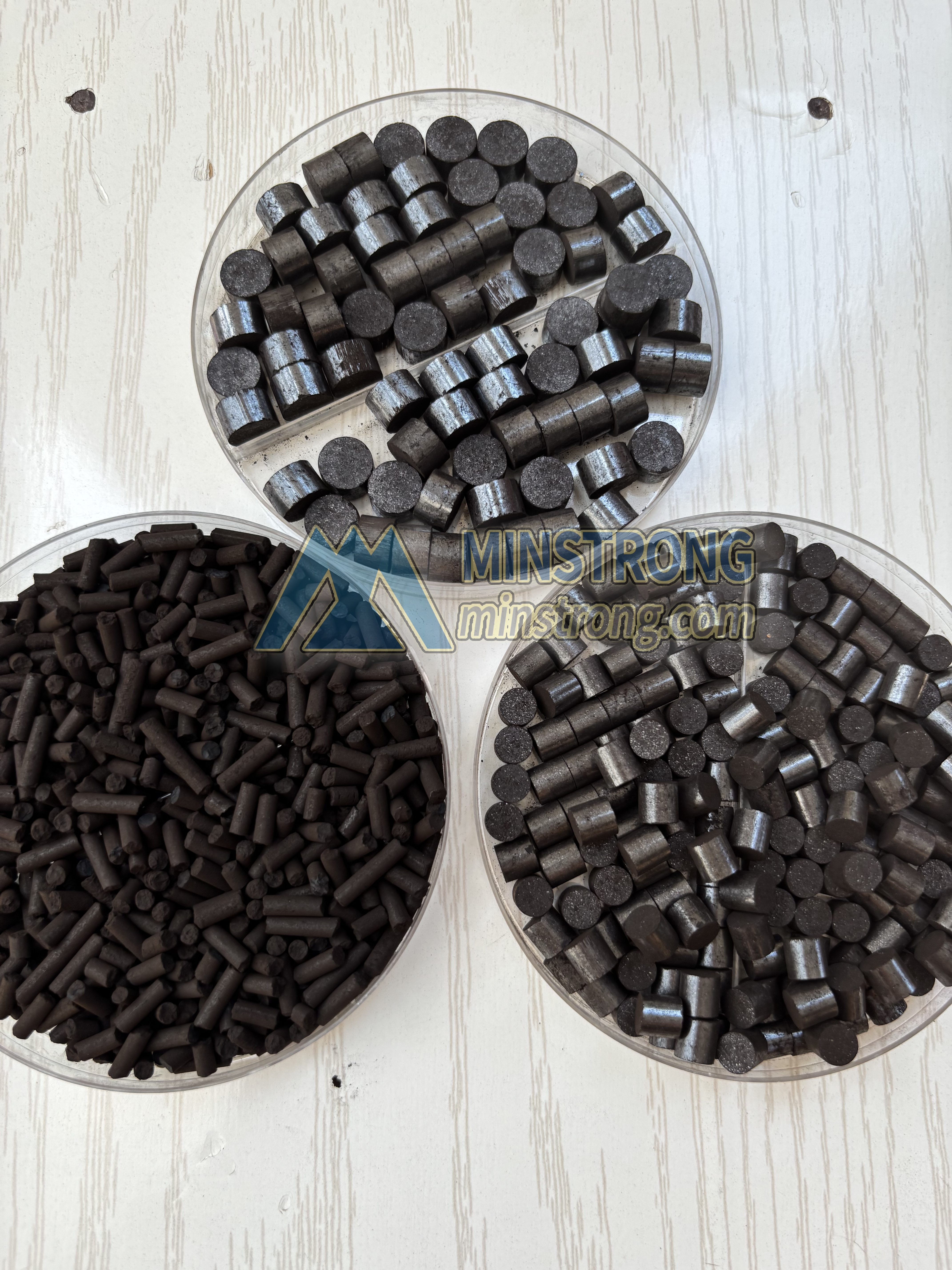 Manganese dioxide catalysts